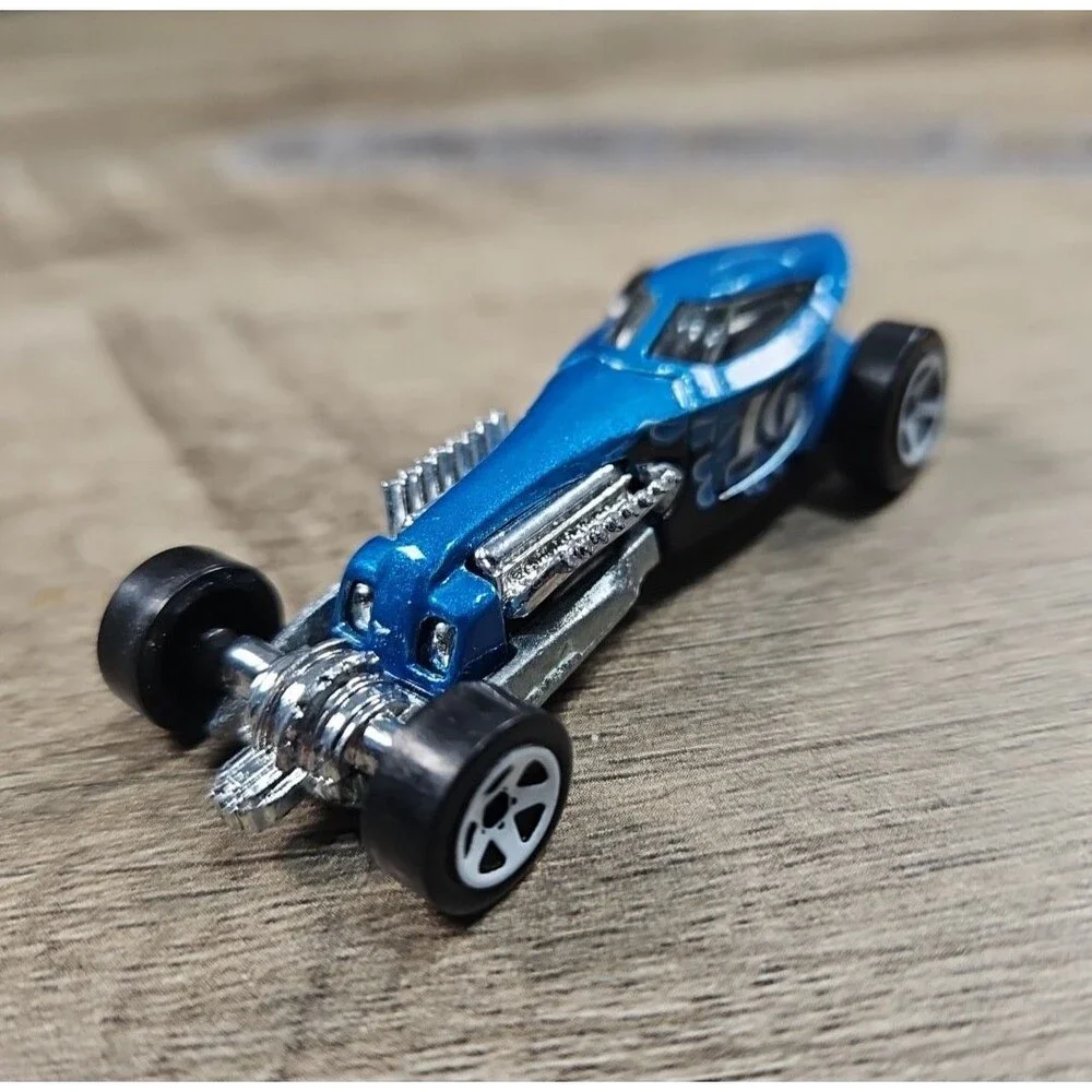 Hot Wheels Sweet 16 Blue Diecast 1/64 Mattel Loose Toy Car